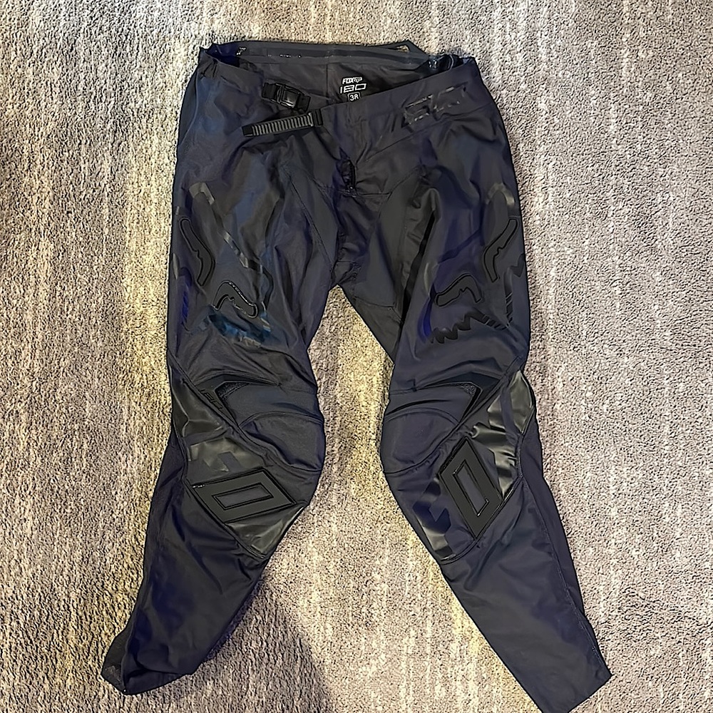 Fox riding pants!! NWOT size 38